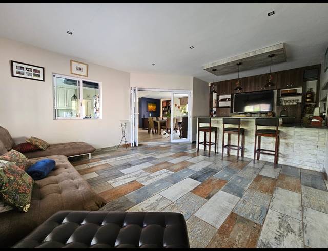 3 BEDROOM FREESTANDING FOR SALE IN WIGWAM